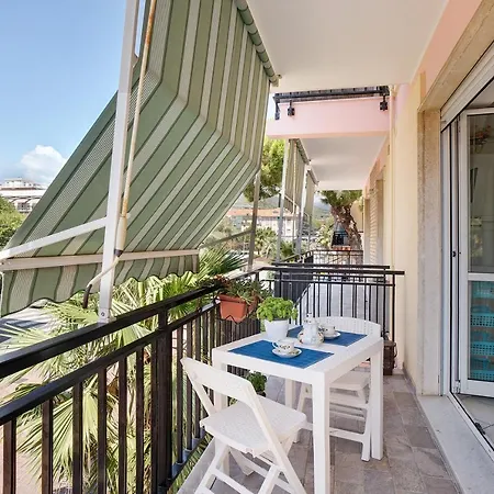 Mari_ Fior Apartment Sanremo Exterior photo